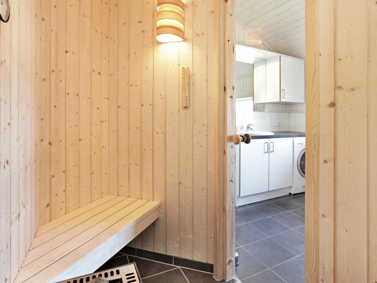 8 Person Holiday Home In Gro Enbrode Grossenbrode Exterior photo